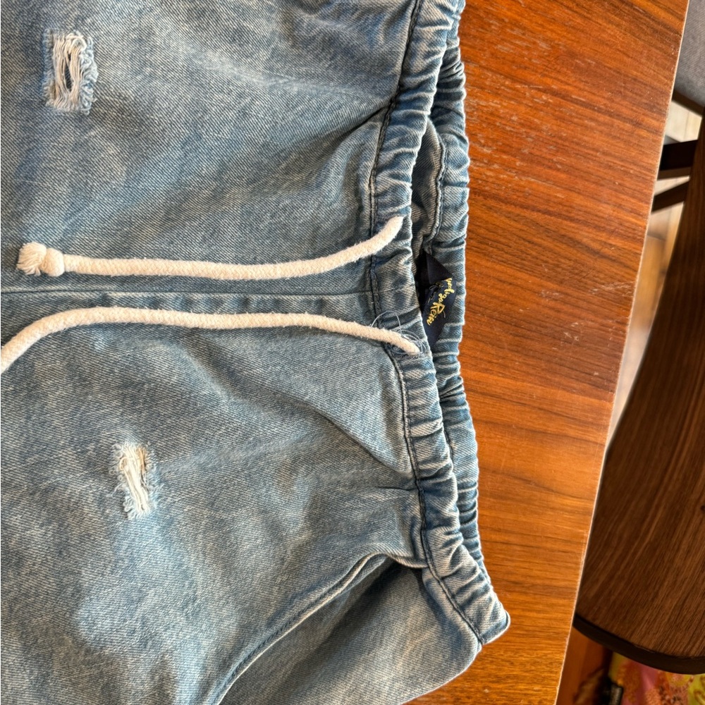 Jeans - Picture 5 of 5